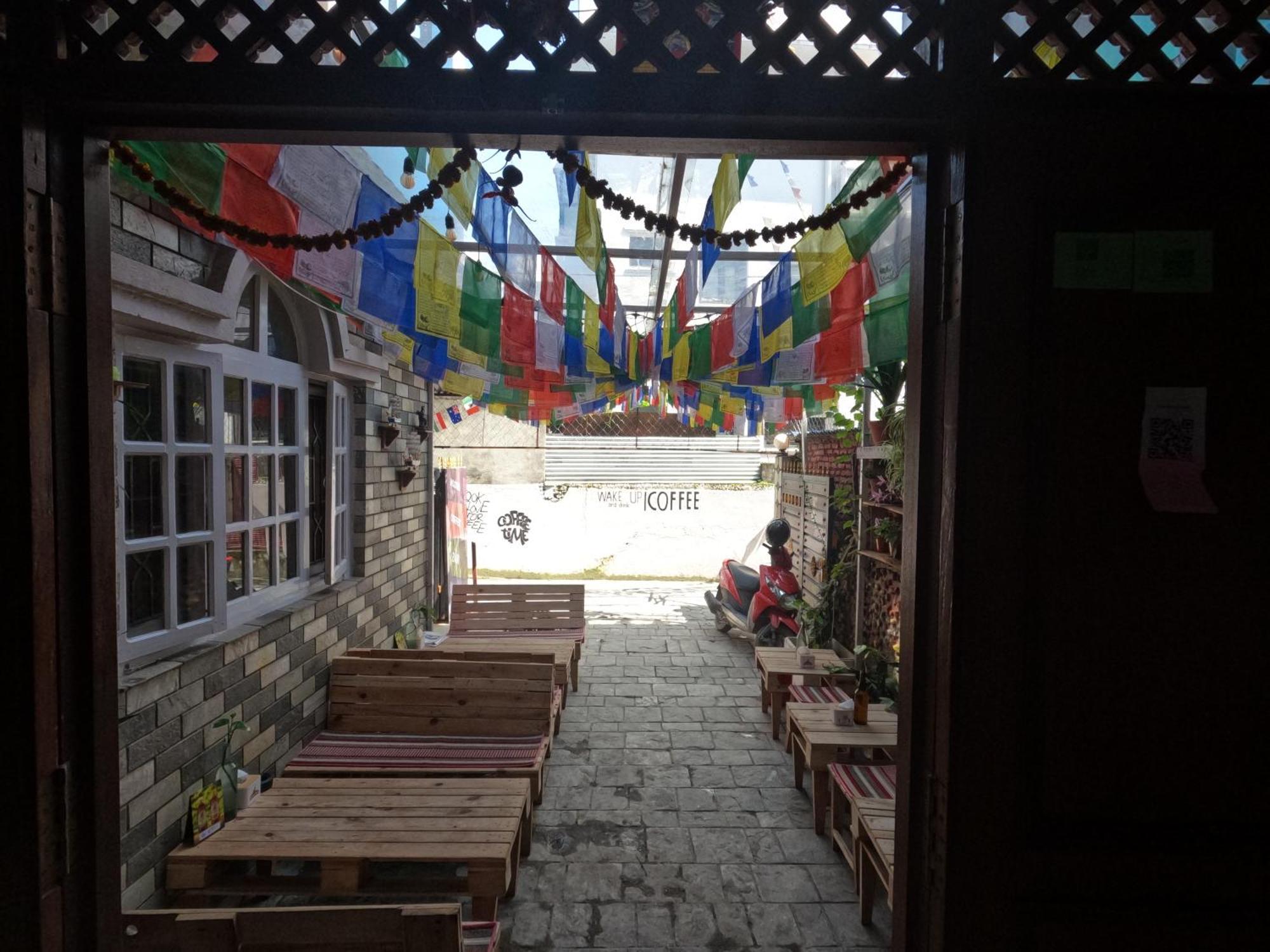 Hello Ktm Hostel Kathmandu Bagian luar foto