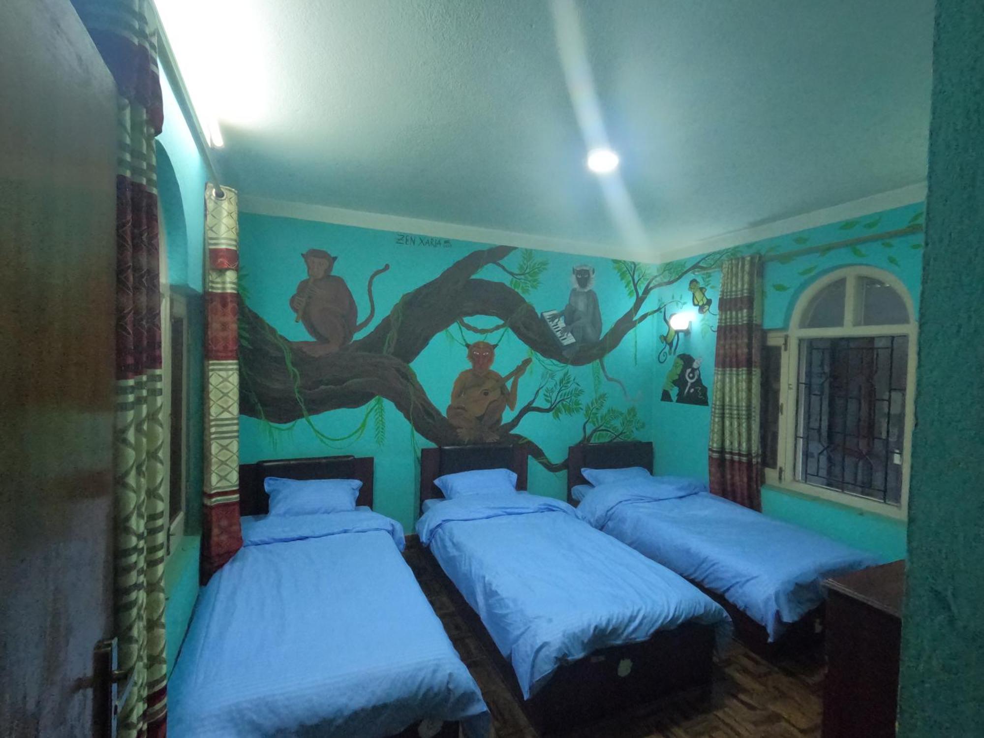 Hello Ktm Hostel Kathmandu Bagian luar foto