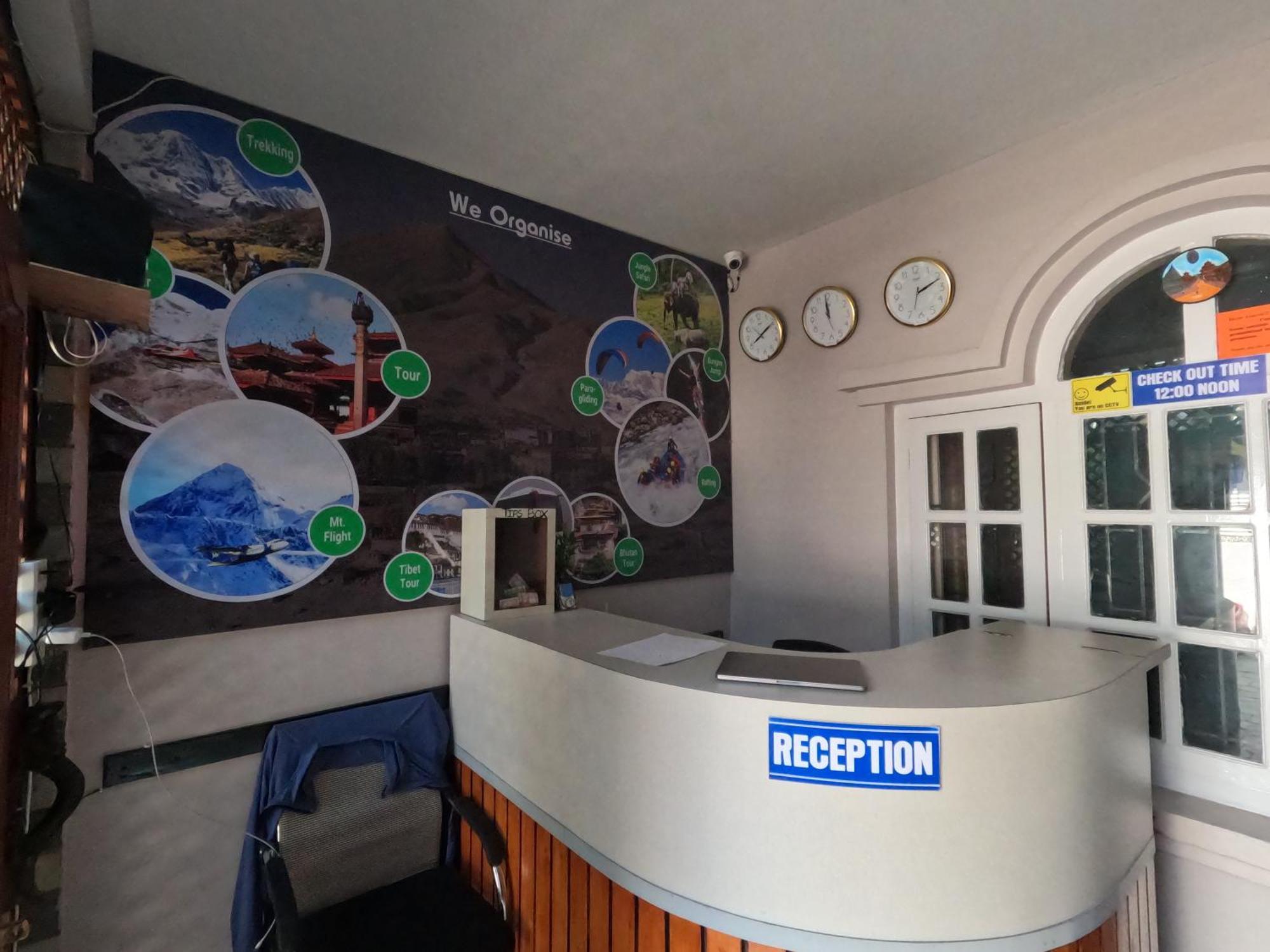 Hello Ktm Hostel Kathmandu Bagian luar foto