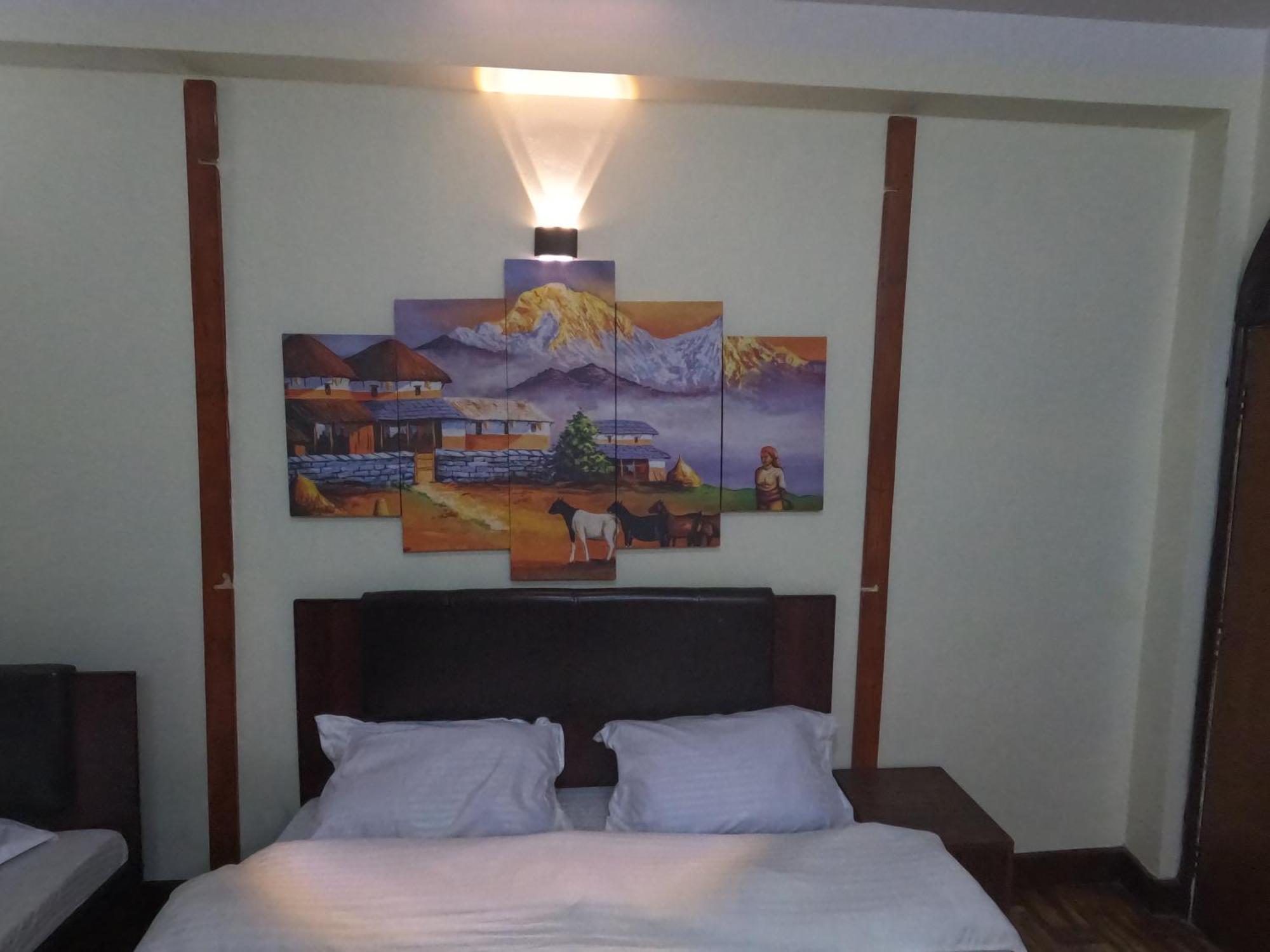 Hello Ktm Hostel Kathmandu Bagian luar foto